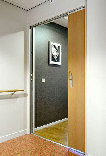 KONE gliding doors can be customized according to various needs.