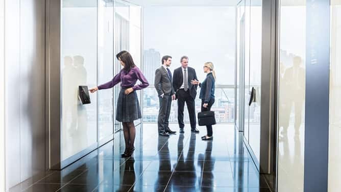 img_web-connectivity-kone-9991_HR_corrected_LightLeft_highlight